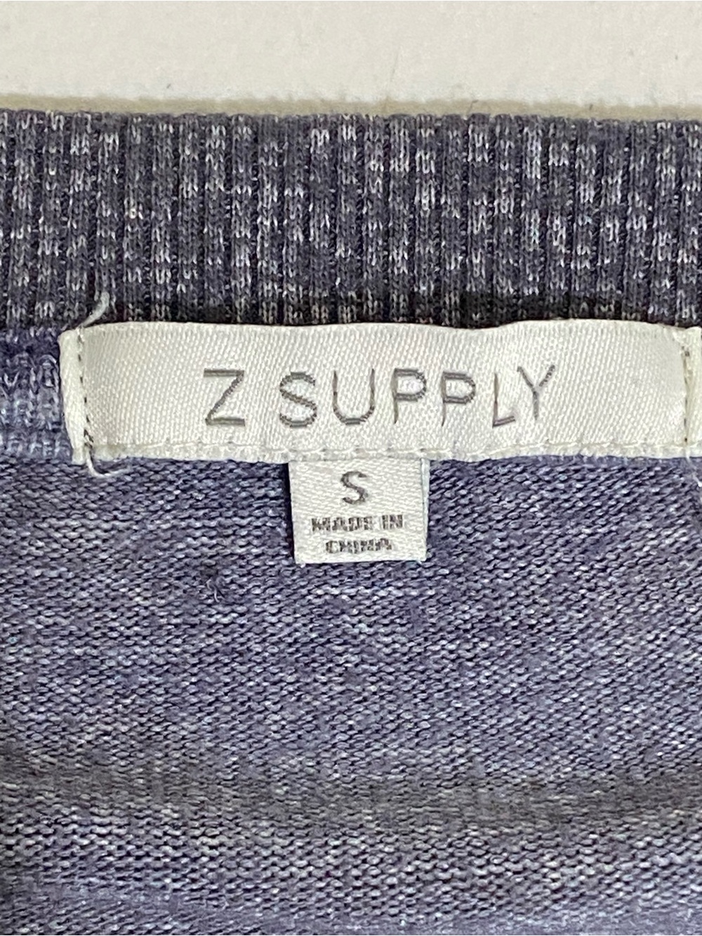Z Supply Women’s Navy & Gray Camo Crewneck Sweater - Picture 2 of 8